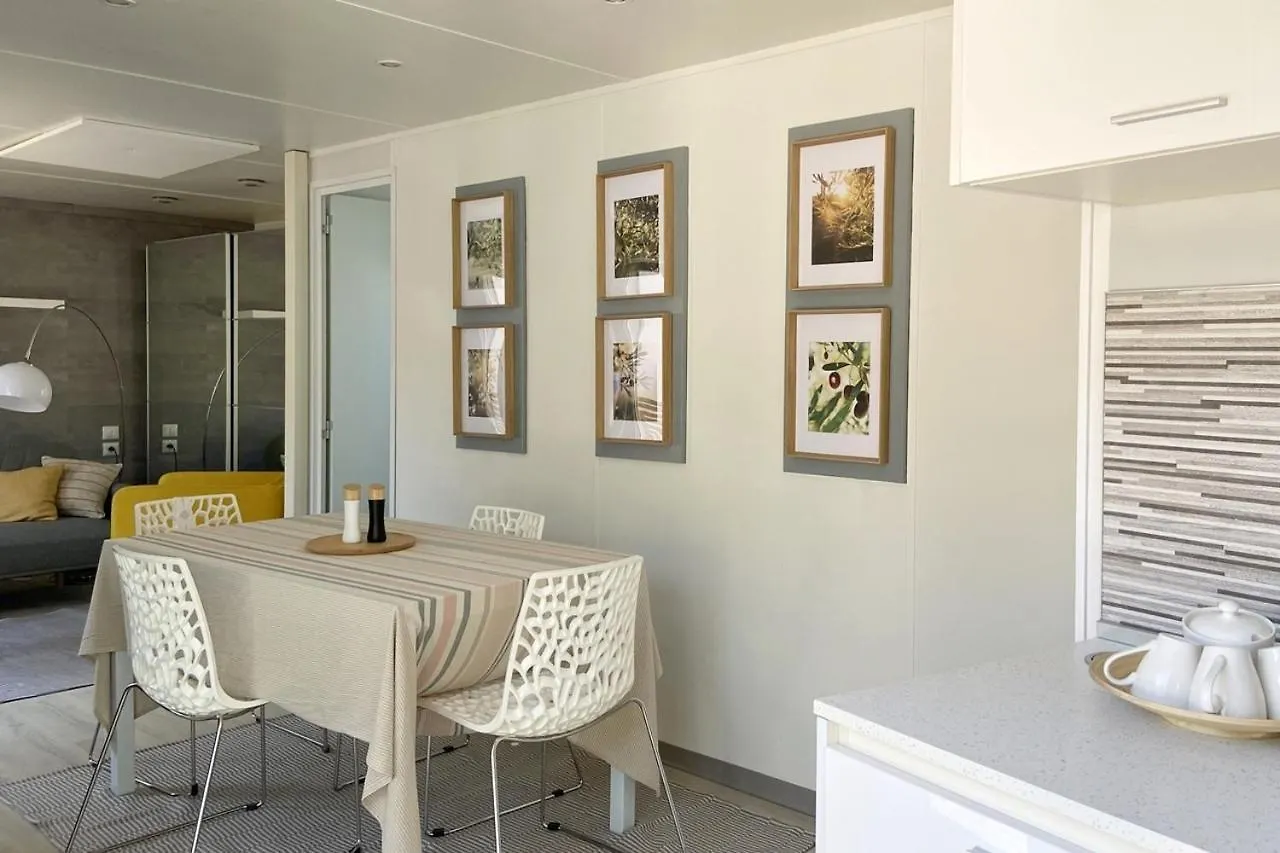 Boutique Mobile Homes Ulikarovinj (Adults Only) 4*, Rovigno Croazia
