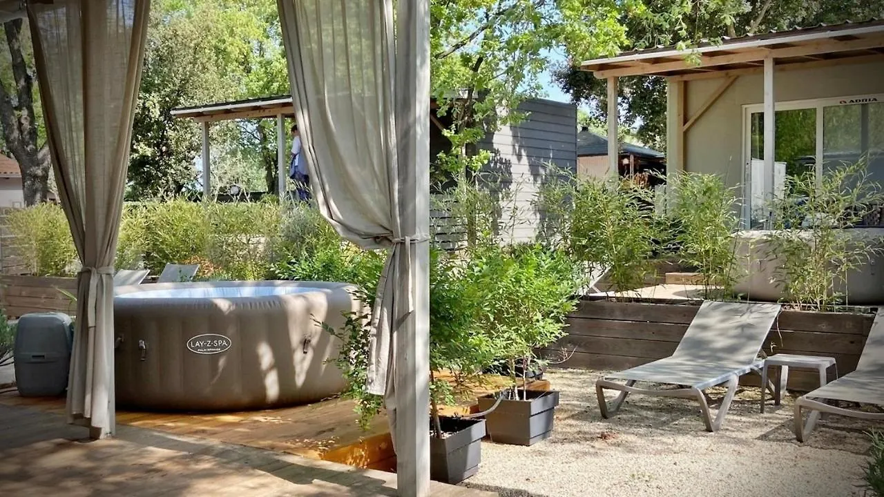 Boutique Mobile Homes Ulikarovinj (Adults Only) Ровинь