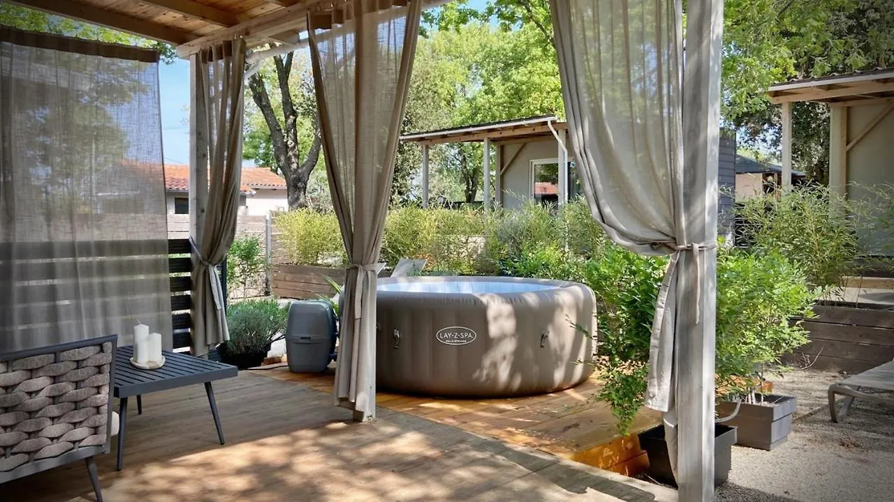 Boutique Mobile Homes Ulikarovinj (Adults Only) 4*, Ровинь