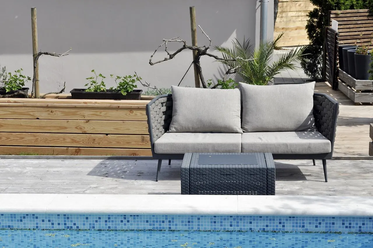 База отдыха Boutique Mobile Homes Ulikarovinj (Adults Only)